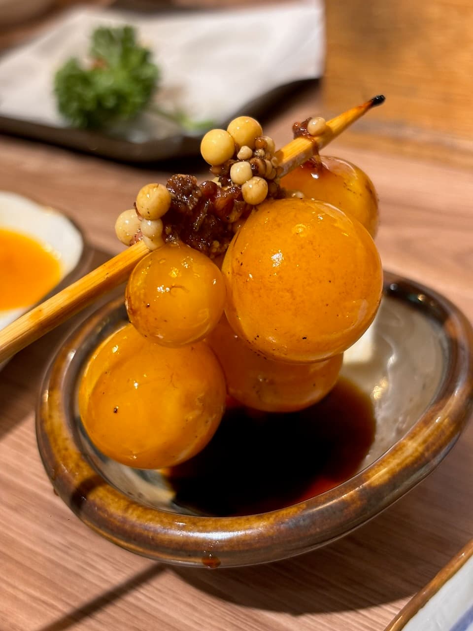 隆次郎醬烤的提燈，一串雞蛋黃
